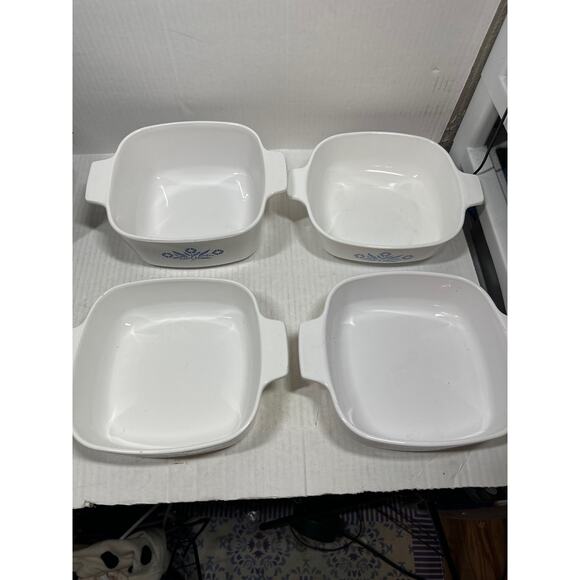 Corningware Lot of 4 - Blue Cornflower -  A-11/2-B,  P-1-B, A-1-B,  A-1-B White - Picture 1 of 9